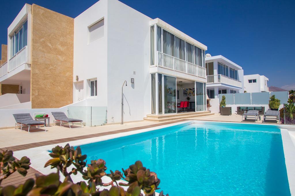 Alexia Beach Playa Honda  Exterior photo